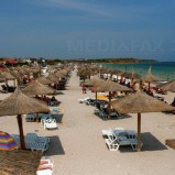 Programul „Zile gratuite de vacanţă”: Turiştii care merg la mare între 15 şi 31 august se pot caza 7 zile la preţ de 5